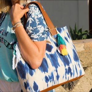 Lu and Elle tie dye Laguna tote in indigo
